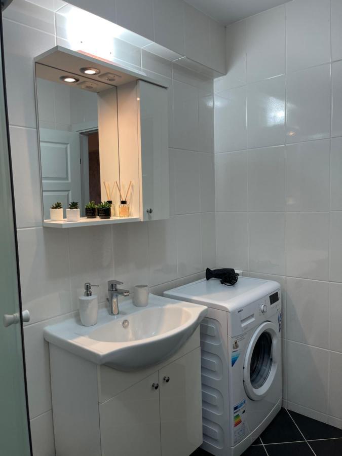Welcome To Bucharest Airport Residences & Therme-Self Check-In Otopeni Exterior photo