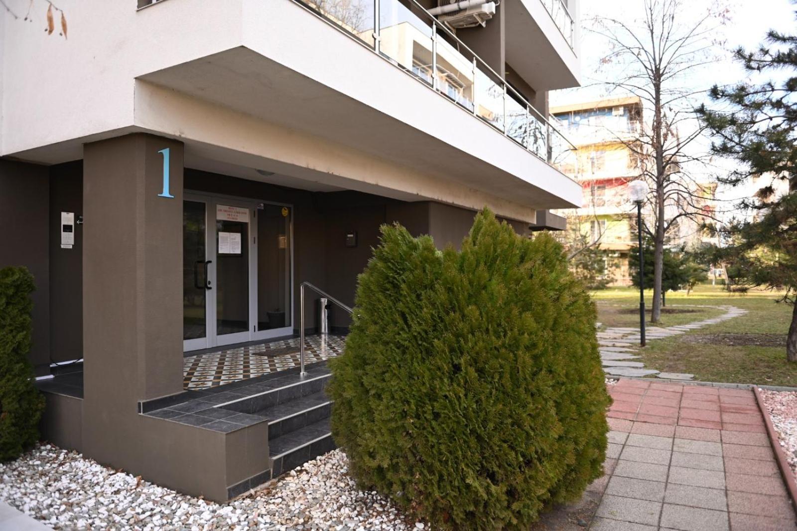 Welcome To Bucharest Airport Residences & Therme-Self Check-In Otopeni Exterior photo